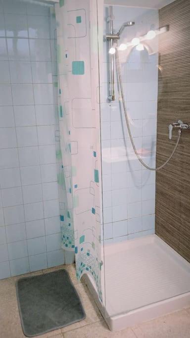 Habitaciones Comodas Tavernes de Valldigna Ngoại thất bức ảnh